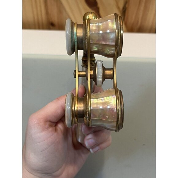 Vintage La Corona Paris Mother of Pearl Abalone and Brass Ornate Opera Glasses - Picture 8 of 9